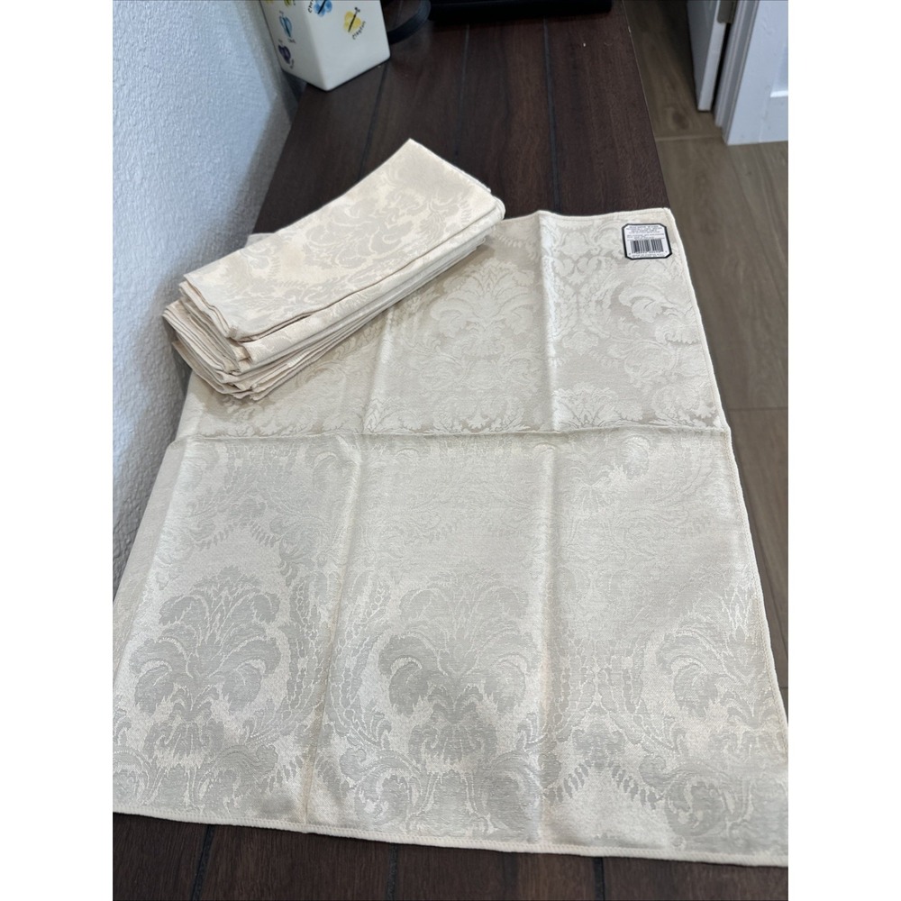 Set of 8 W-C DESIGNS Damask Fabric Cloth Napkins ROYAL PALACE Champagne - 18x18
